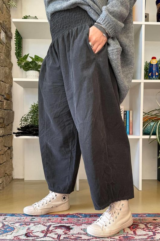 Lock Needlecord Shirring Barrel Pant Charcoal